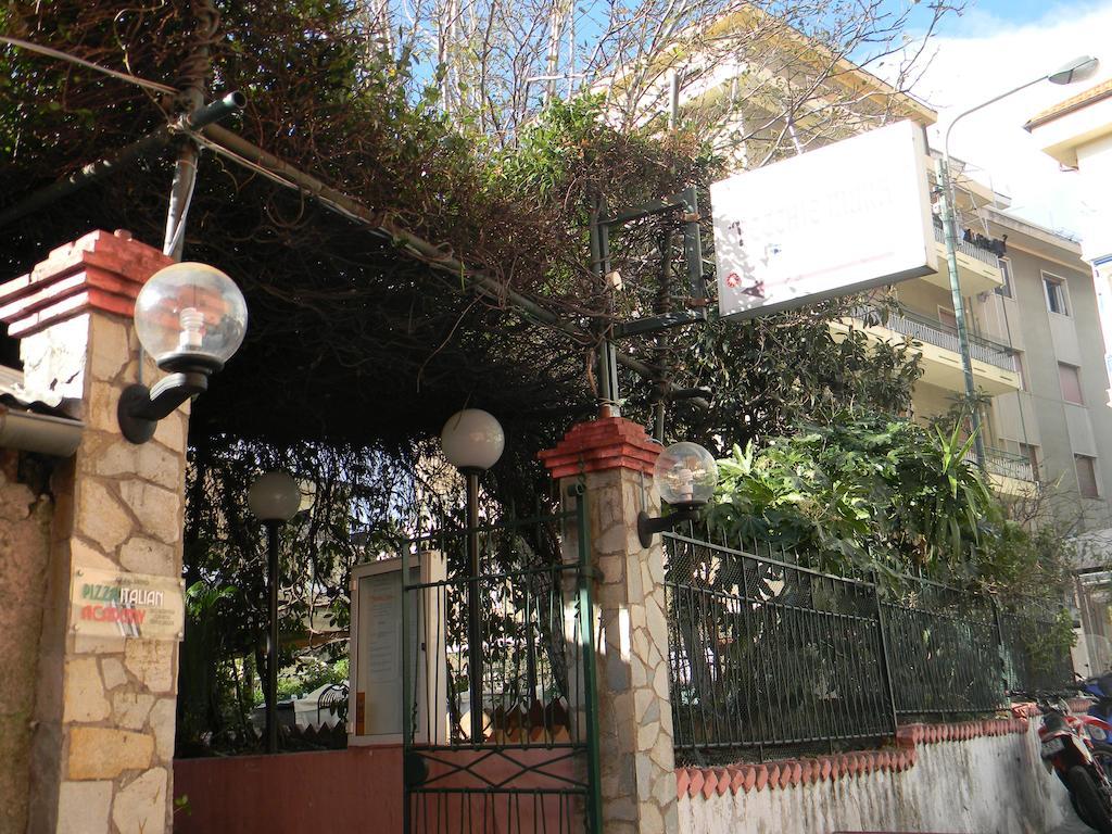 Vecchie Mura Varazze Extérieur photo