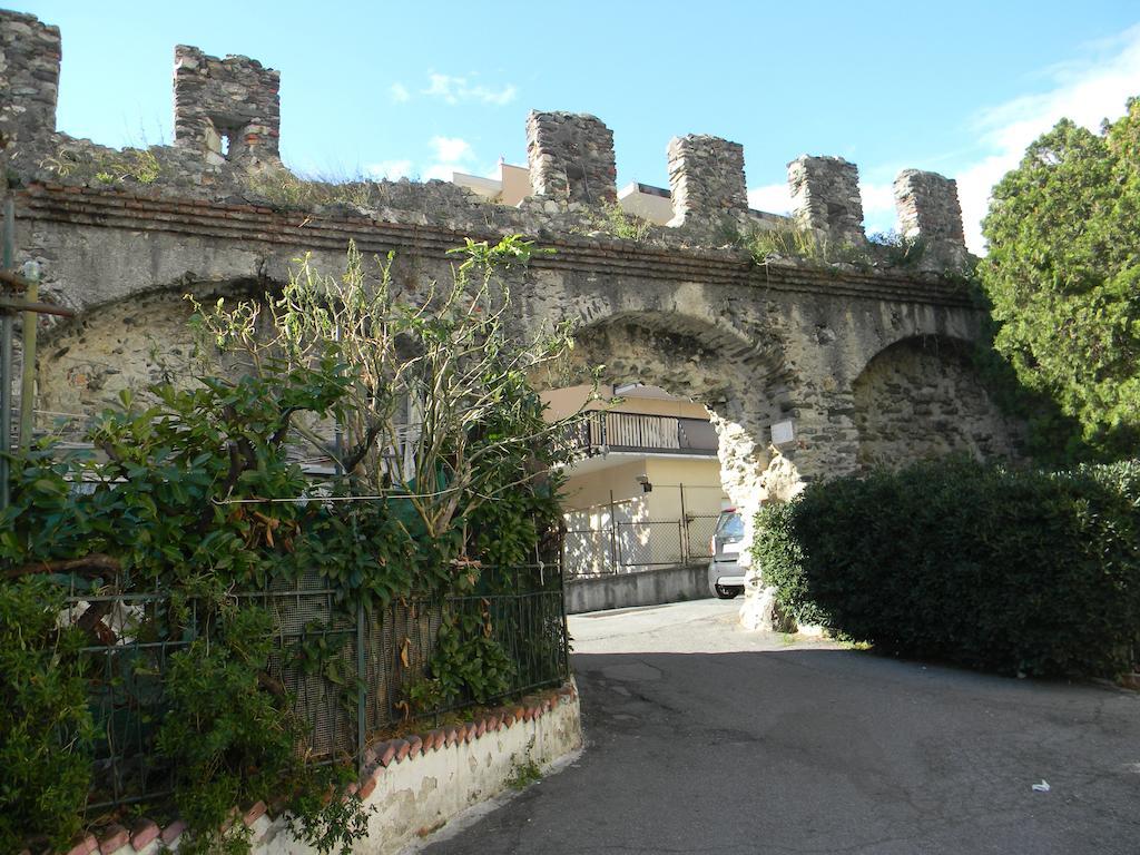 Vecchie Mura Varazze Extérieur photo